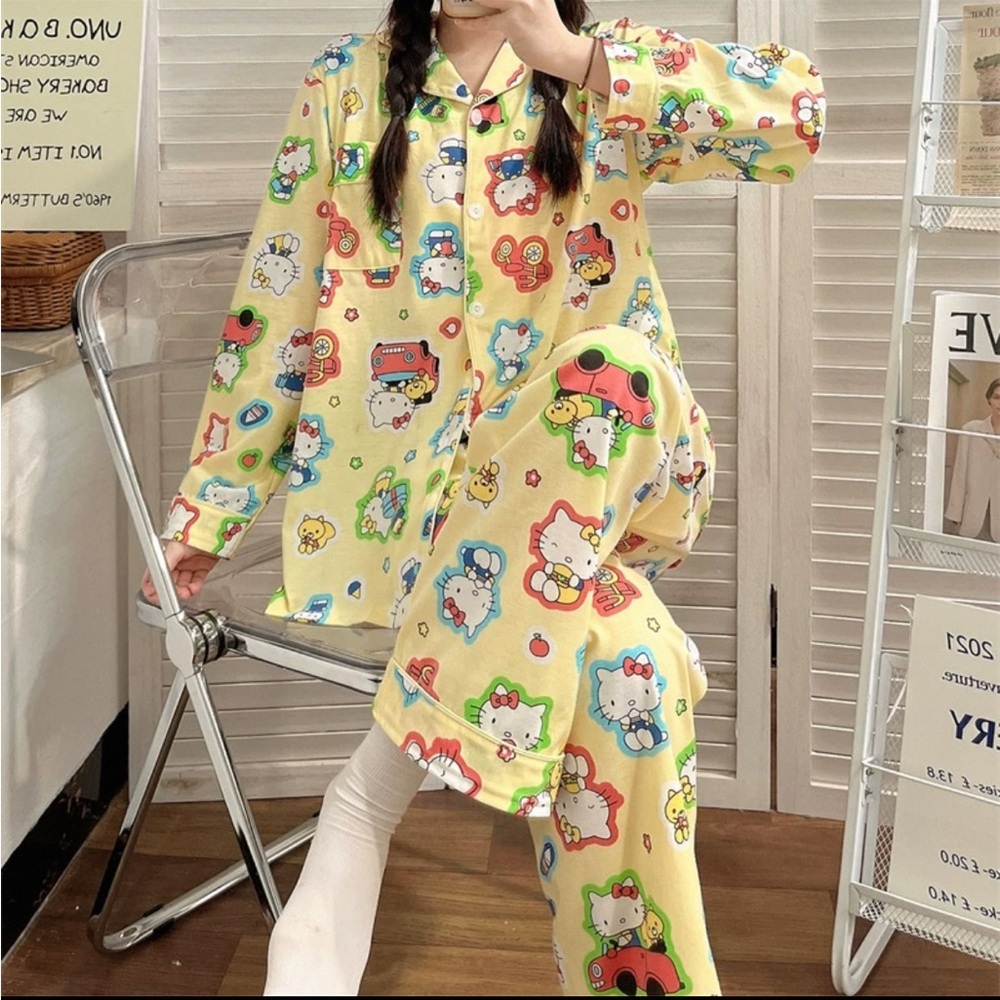 Hallo kitty pajama brand new US size M high quality comfortable